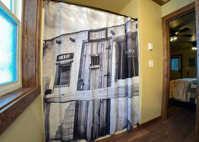Old West Escapes